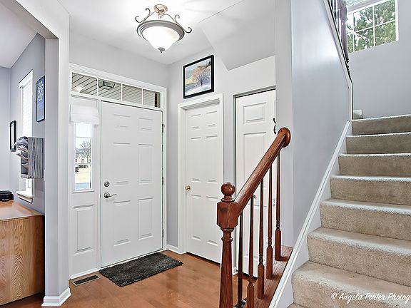 2nd image of 5912 Dublin Ct