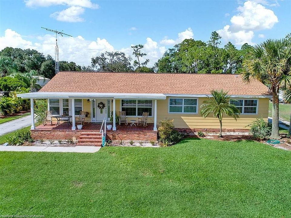 1st image of 3620 Lakeview Dr
