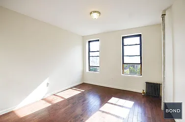 Rented by Bond New York