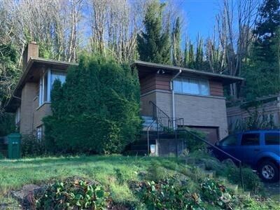 2466 55th Avenue SW, Seattle, WA, 98116