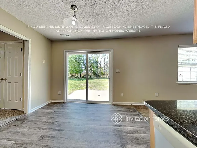2921 Blueberry Dr — Photo 12