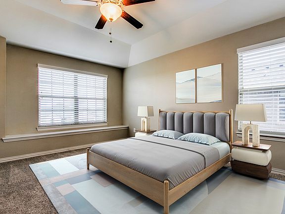 3rd image of 4917 Sanger Circle Dr