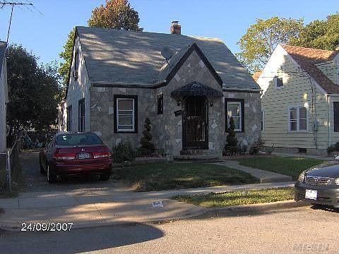 1st image of 33 Allers Blvd