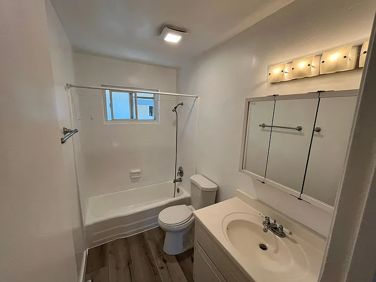 12082 Bailey St — Photo 10