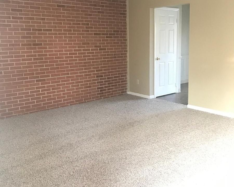 2nd image of 3901 Linda Rd APT D