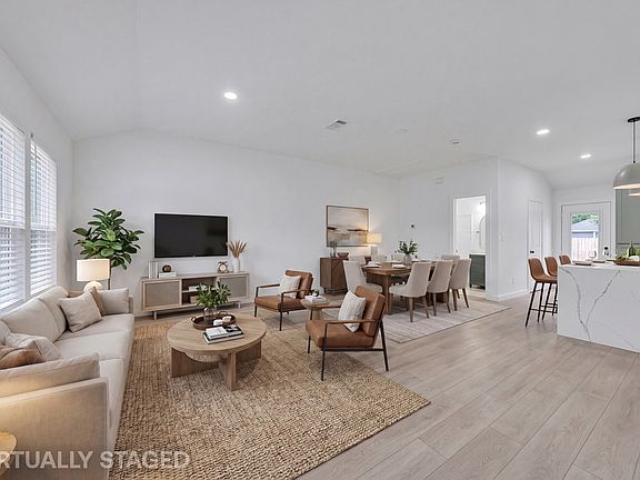 3rd image of 601 Pearson Ave #A