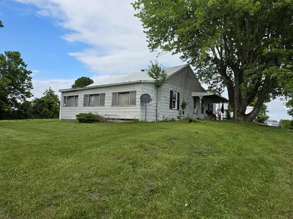 235 Leaning Oak Rd, Corinth, KY 41010