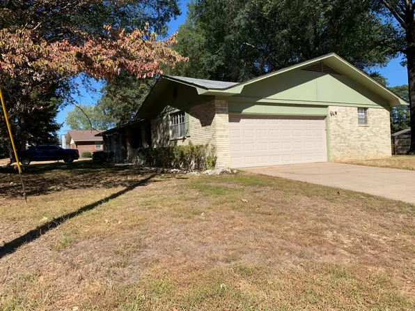 608 S Baridon St, Conway, AR 72034