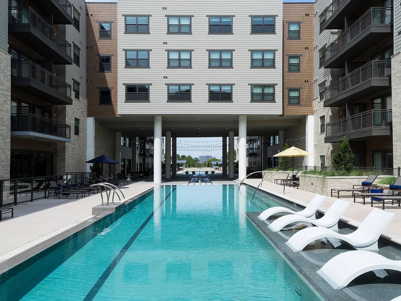 Alexan Lower Greenville — Photo 3