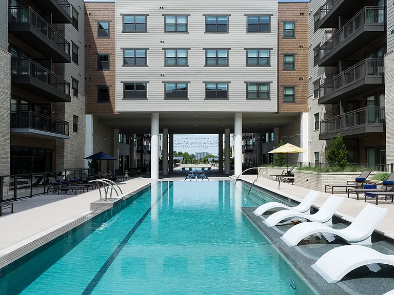 Alexan Lower Greenville — Photo 3
