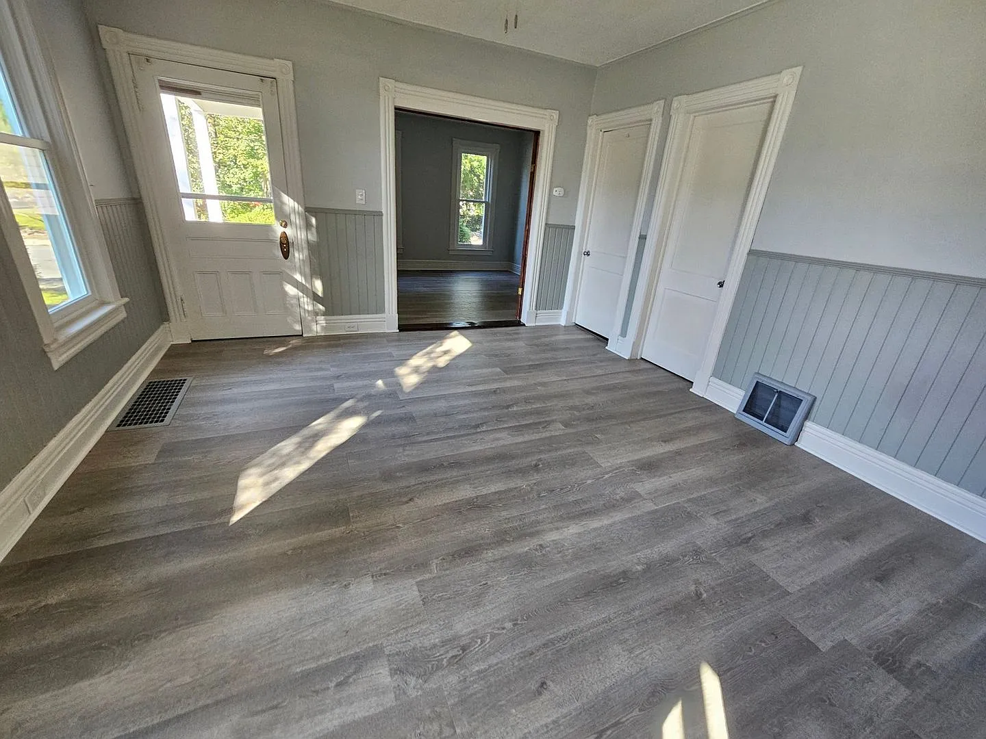 Charming 3BR Duplex in Amsterdam — Photo 2