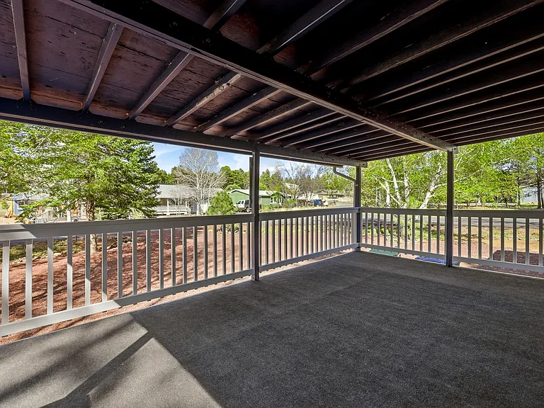 2101 W Park Valley Rd — Photo 2