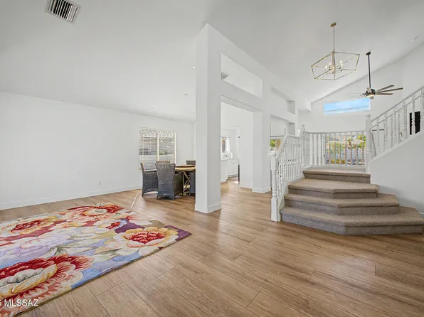 2026 W Three Oaks Dr, Oro Valley, AZ 85737