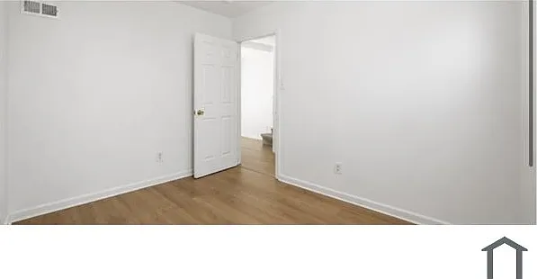 4035 Green St #3 — Photo 10