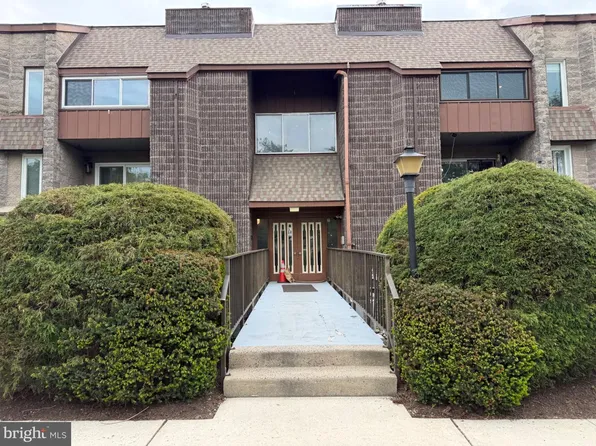 111 Leedom Way, Newtown, PA 18940