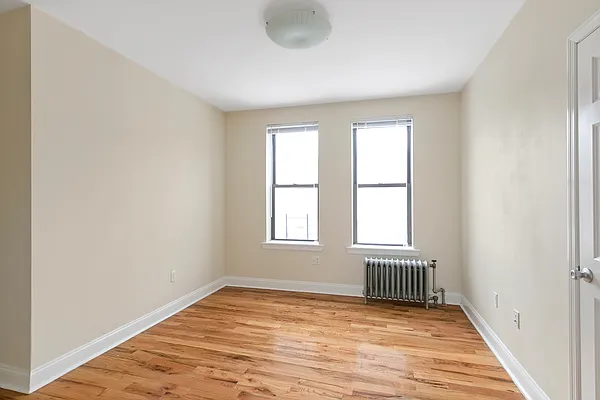 Rented by Compass | media 19