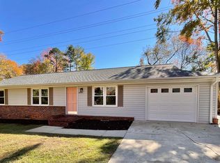 38 Amy Ln, Taylors, SC 29687