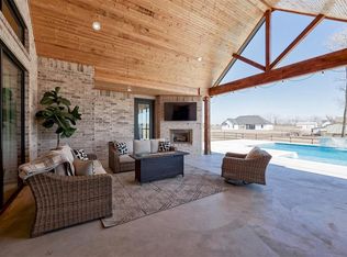 223 Shelby Cir, Goldsby, OK 73093