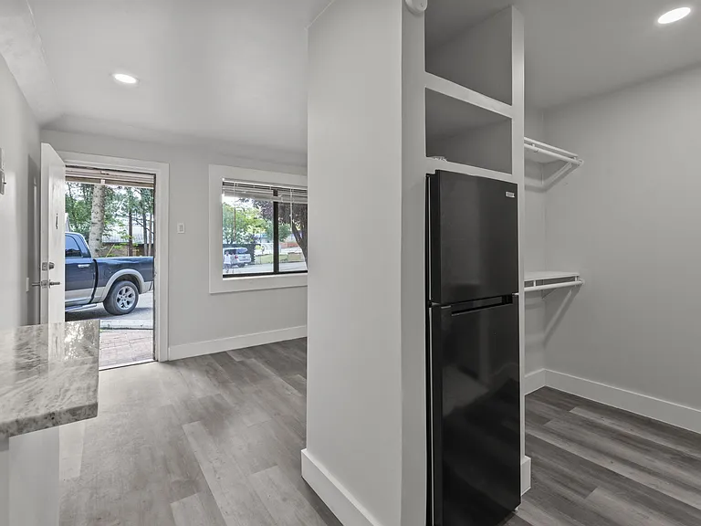 620 Sudderth Dr #4 — Photo 9