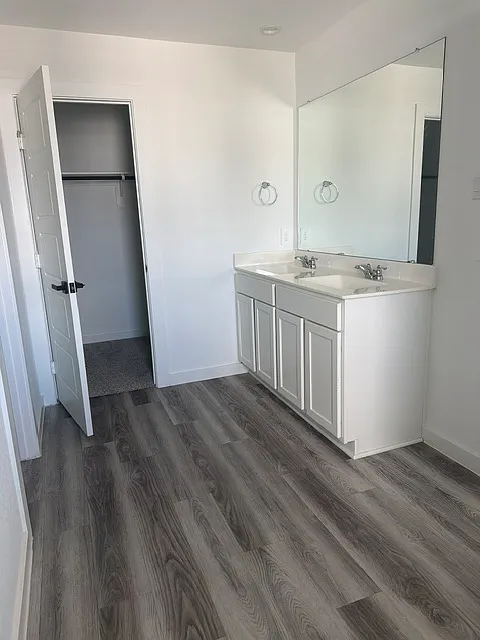 Building Photo - 10417 Hadley Park Trl