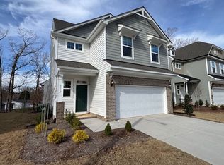 2117 Seneca Dr, Raleigh, NC 27604