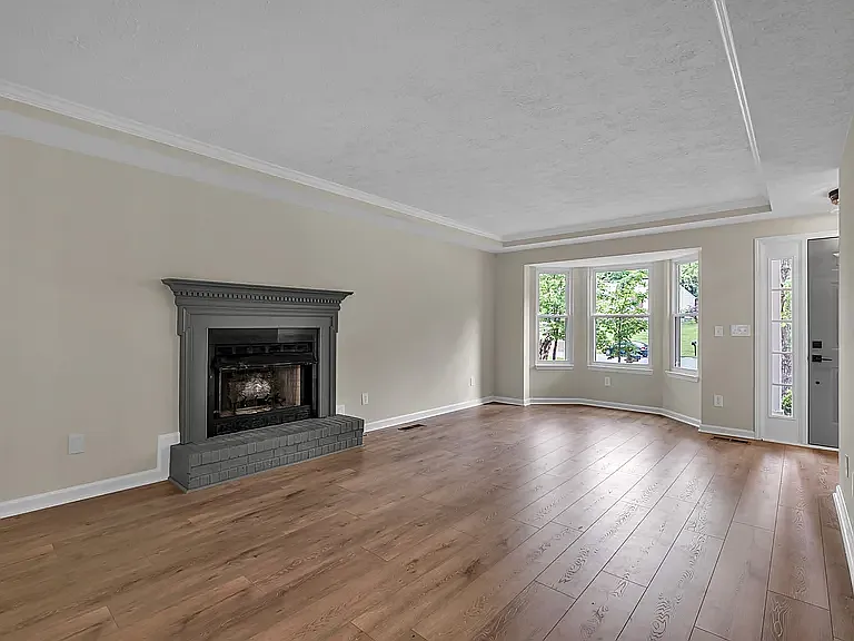 1514 Sudbury Ct — Photo 5