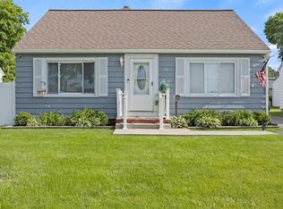 74 Shady Lane Dr, Rochester, NY 14621