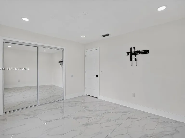 9531 NW 20th Pl — Photo 14