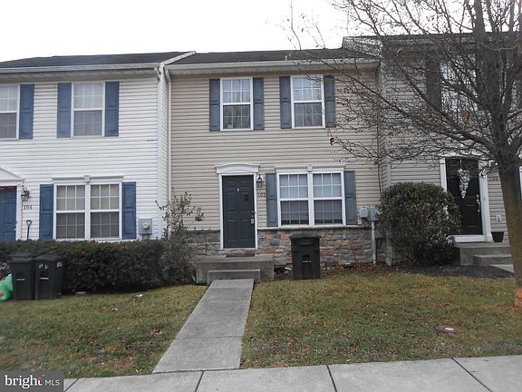 2nd image of 203 Eastside Ln