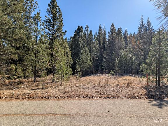 2nd image of 13 Prospector Ln