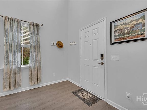 5th image of 49 Lawley Court