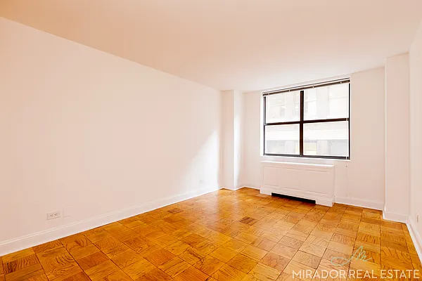 Rented by Mirador Real Estate | media 17