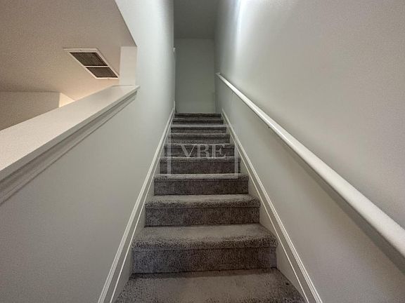 4th image of 124 Swindon Dr