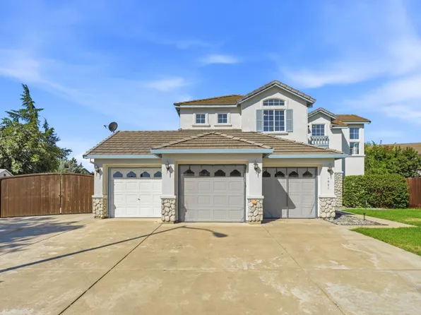 1901 Lauritson Ln, Manteca, CA 95336