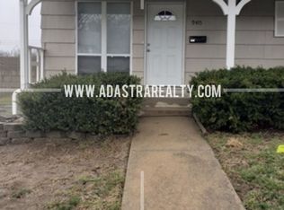 9415 Ballentine St, Overland Park, KS 66214
