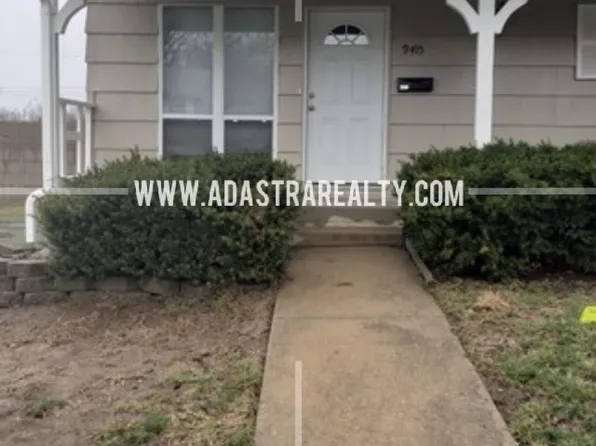 9415 Ballentine St, Overland Park, KS 66214