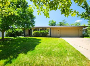 2817 Northwood Dr, Ames, IA 50010