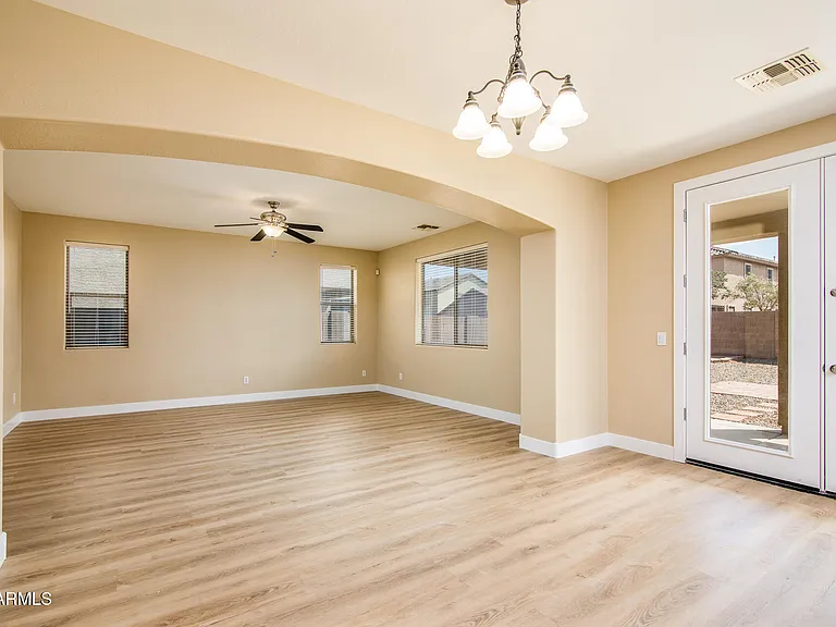 41615 W Chimayo Ct — Photo 13