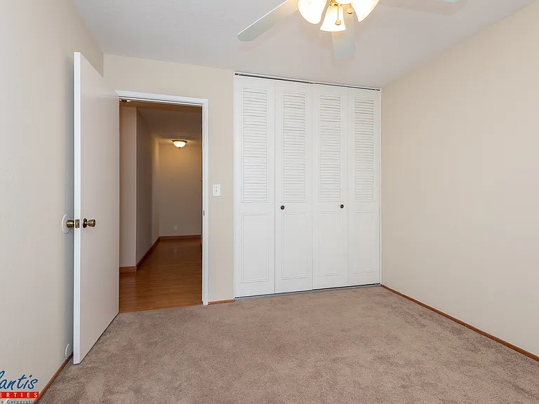 6043 Meridian Ave — Photo 9