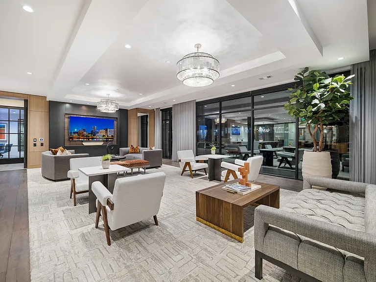 Resident social lounge with ample seating