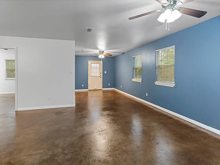 230 Private Road 7422 #230 — Photo 27
