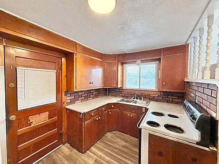 400 Santa Fe Dr #12 — Photo 1