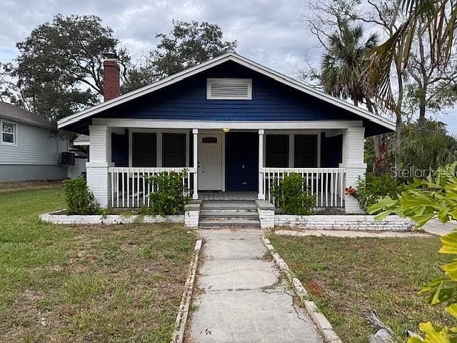 1st image of 1815 2ND AVENUE E
