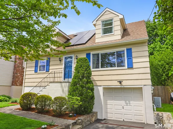 10 Leann Drive, Norwalk, CT 06851