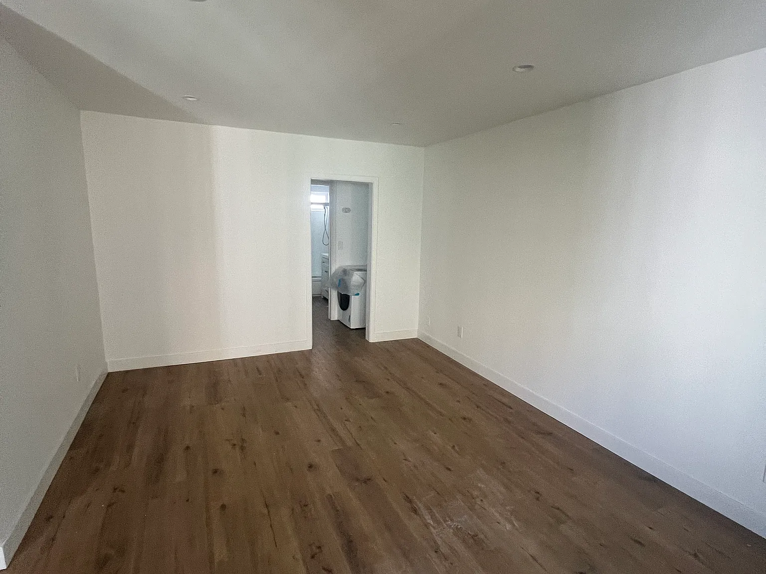 1 bed, $2,250 — Photo 2