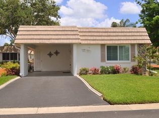 2325 Riverbluff Pkwy #V-247, Sarasota, FL 34231