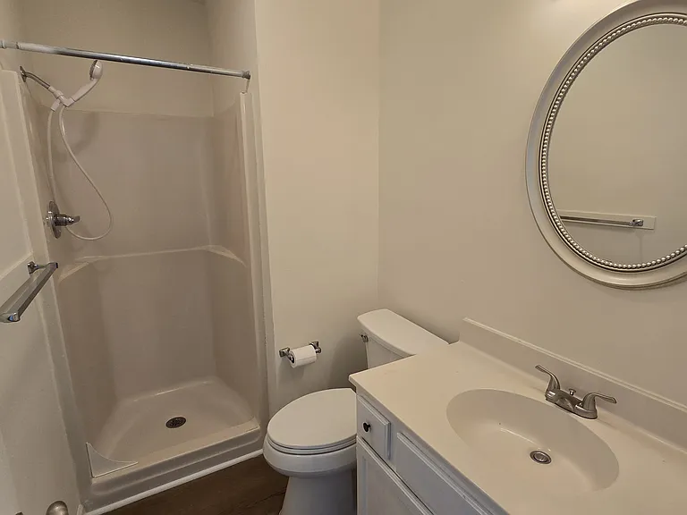 118 Chaucer Ct — Photo 20