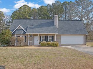 5510 Mulberry Dr, Cumming, GA 30028