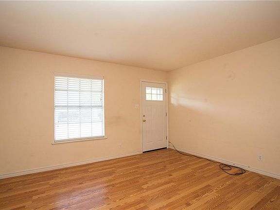 2nd image of 8801 Parkfield Dr