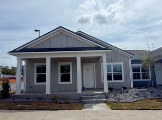 8210 NW 37th Rd #A, Gainesville, FL 32606